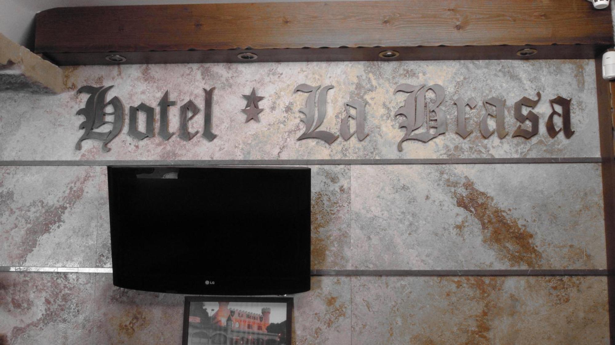 Hotel La Brasa Vélez de Benaudalla Exteriér fotografie